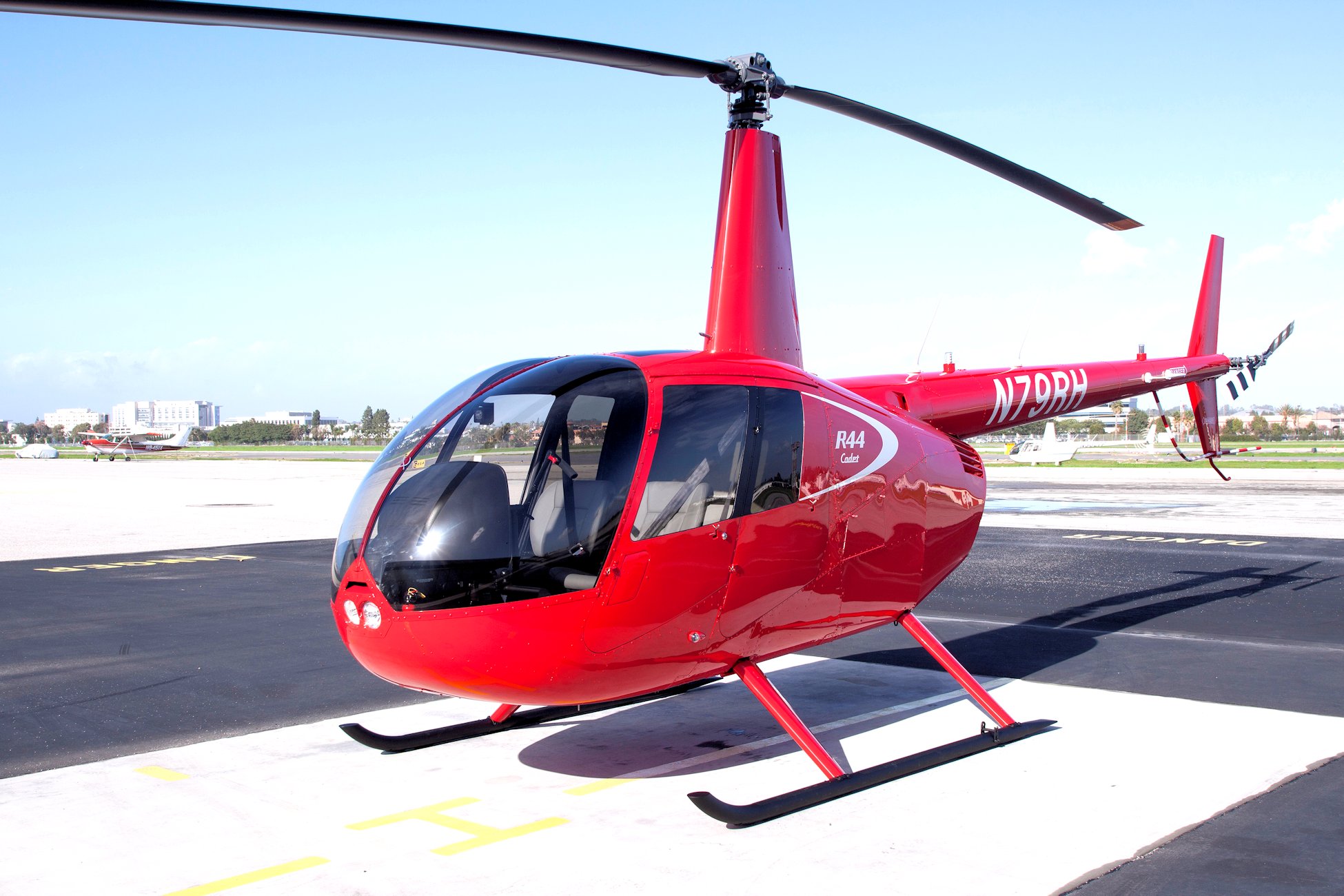 Robinson R44 Cadet 2 Seat Helicopter with Large Luggage Space and Low Operating Cost 1950x